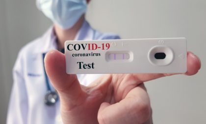 Coronavirus, 320 nuovi casi, età media 47 anni. Otto decessi